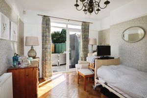 Photo 10- click for photo gallery